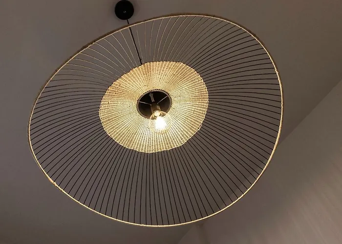 Casco Viejo: El Corazon De Las Siete Calles * ビルバオ